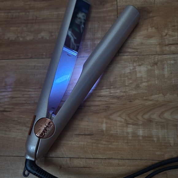 Tyme curler/straightener - Picture 3 of 3